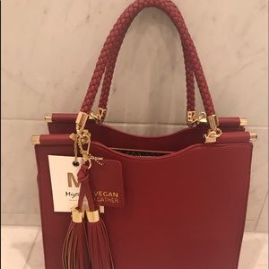 Myztique Handbag